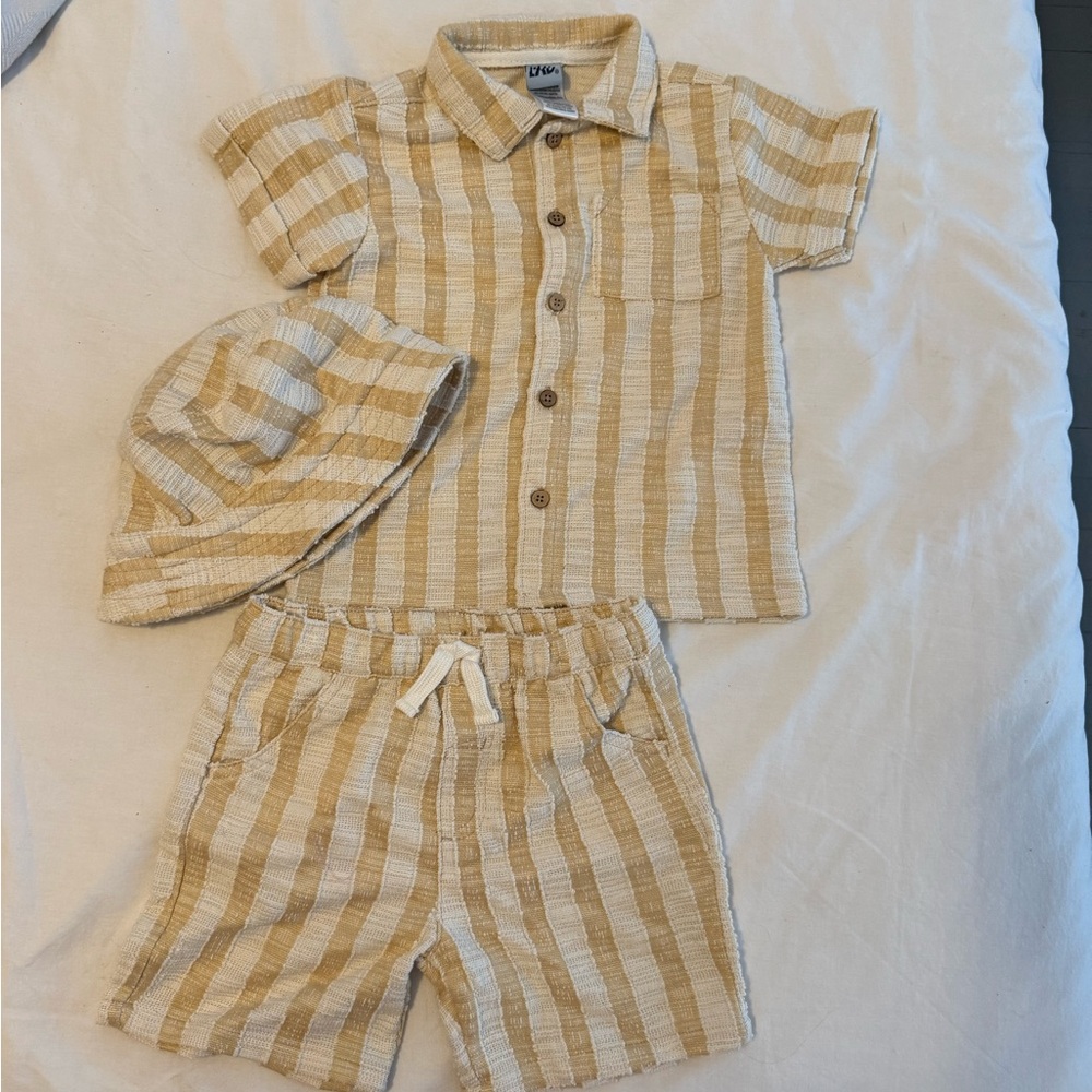 Striped Tan/ yellow and Cream kids 4T Outfit with Bucket Hat